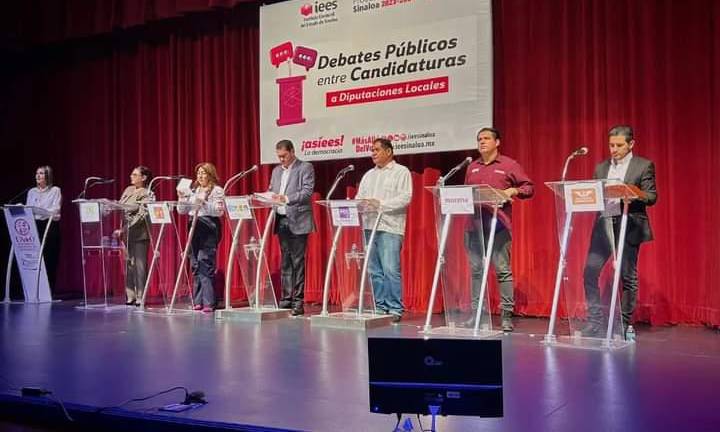Candidatos a Diputación por Distrito 11 de Culiacán, debaten por transporte público, vialidad y vivienda