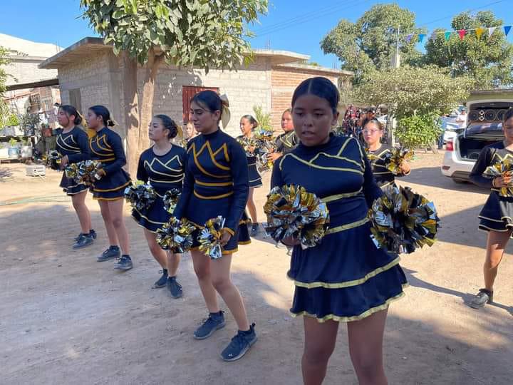 $!Ejido Los Pozos, en Rosario, celebra 56 años de su fundación con desfile