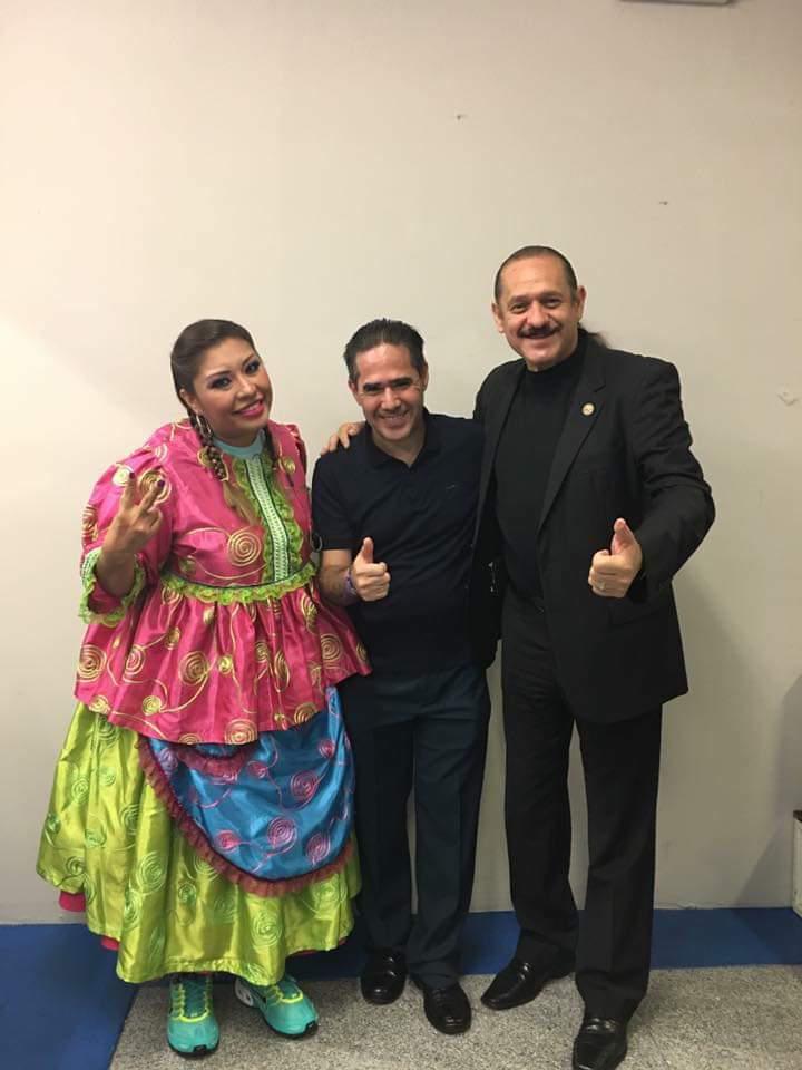 $!Junto a comediantes como La India Yuridia y Teo González.