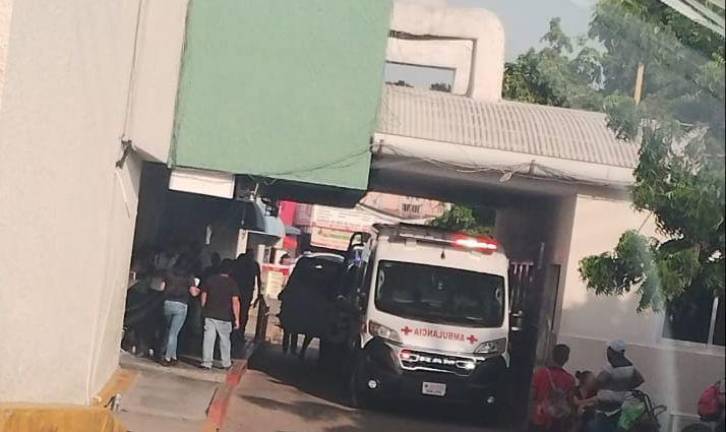 Joven es apuñalada en la colonia Rosario Uzárraga, en Culiacán