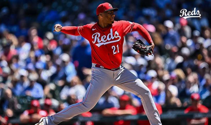 Hunter Greene estará fuera de acción debido a una lesión.