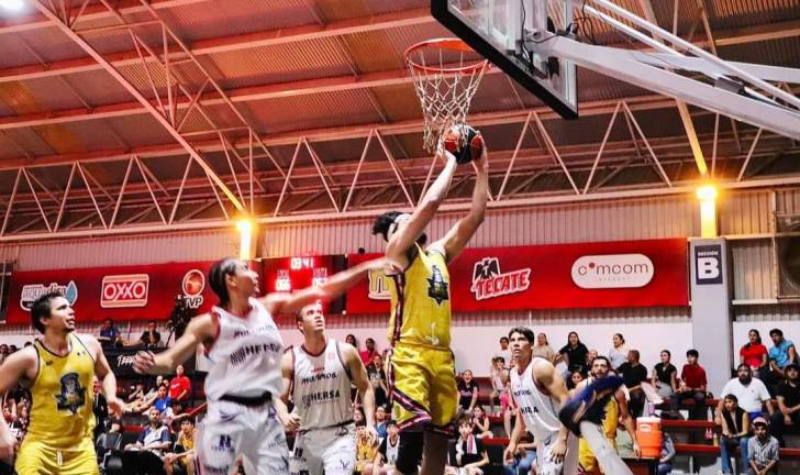 A Marinos Hersa Basketball no le alcanza la reacción.