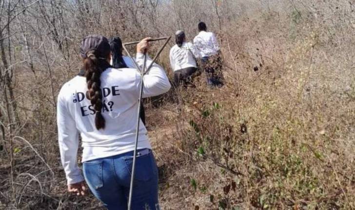 A pesar de las dificultades, Reynalda sigue organizando búsquedas para encontrar a su hijo Neto, desafiando la revictimización y el estigma social.