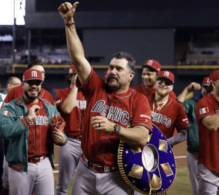 $!Tomateros de Culiacán hace oficial la salida de Benjamín Gil