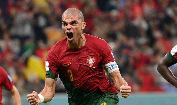 Pepe anuncia su retiro como jugador.