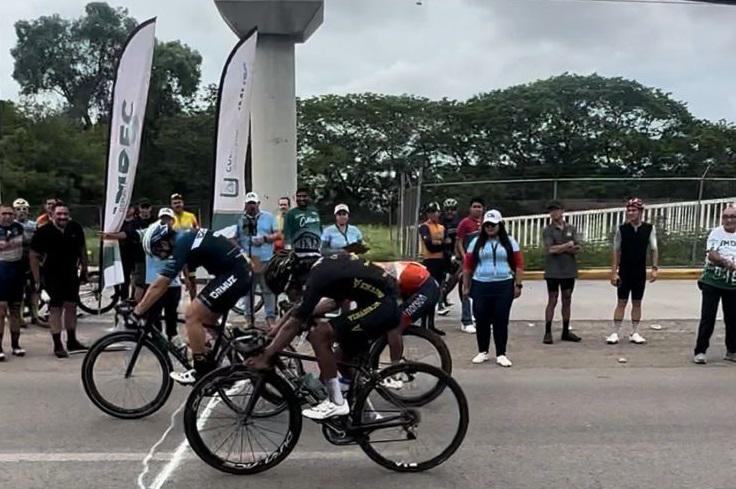 $!Venados Cycling Team triunfa en Culiacán