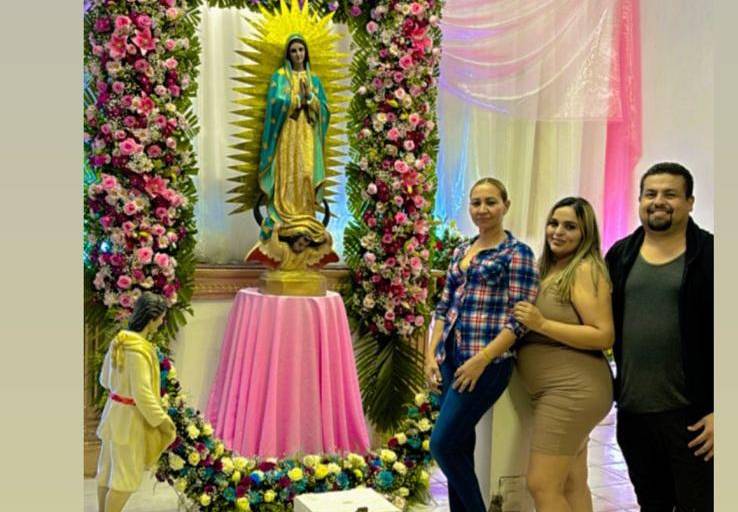 Desde hace 4 años, Yuridia adorna y viste a la Virgen de la Capilla del Gallo