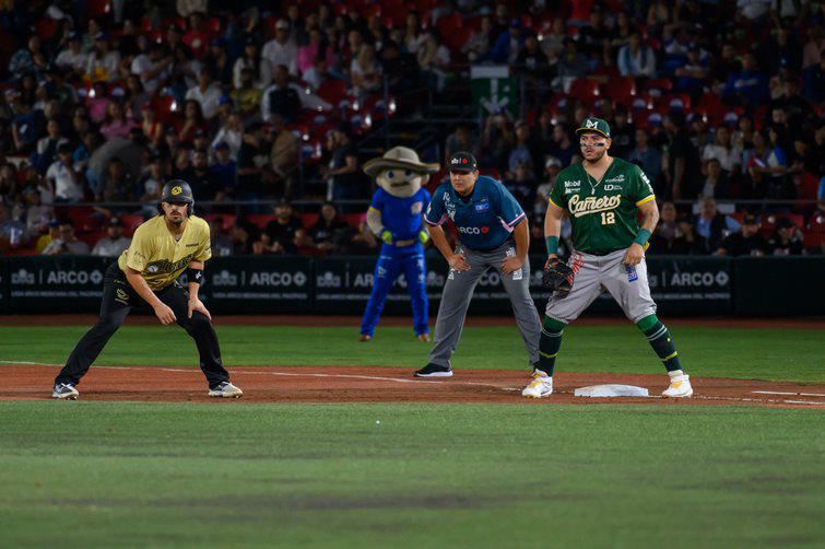 $!Luis Fernando Miranda maniata a Charros y Cañeros se queda con el primero de la serie