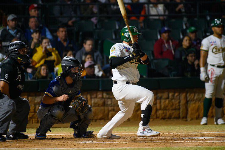 $!Charros escapan con el primero de la serie en Los Mochis