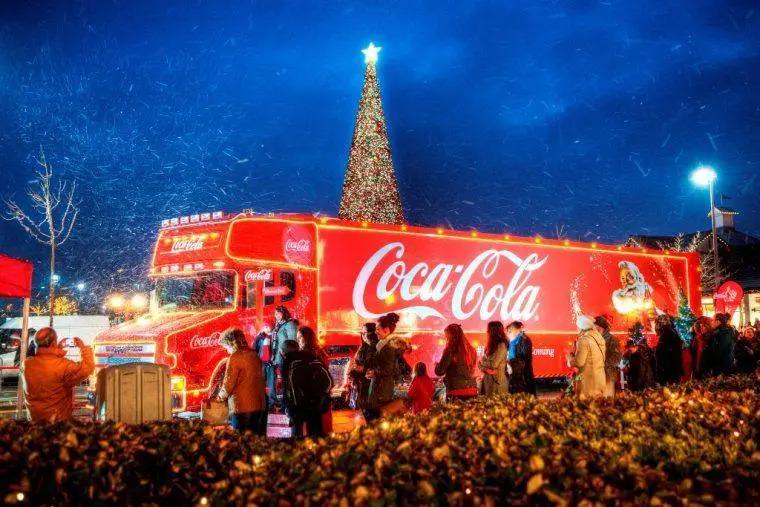Desfilará Santa Clos en caravana navideña Coca Cola este jueves por el