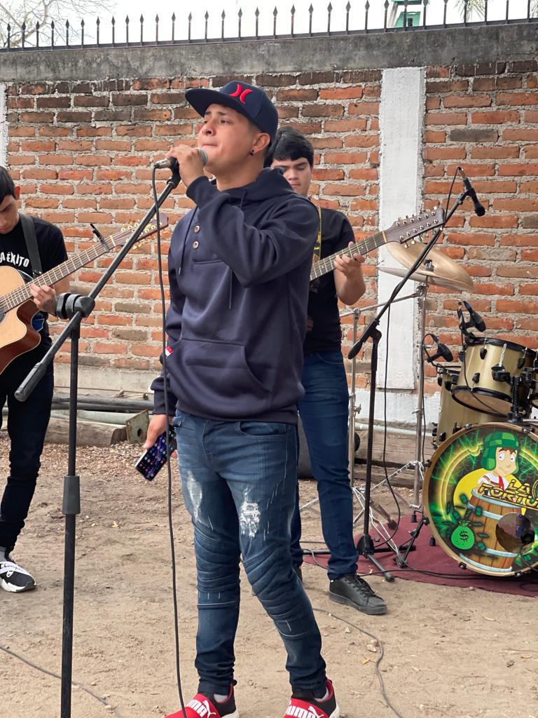 $!Inicia Andy Rodríguez su carrera en la música