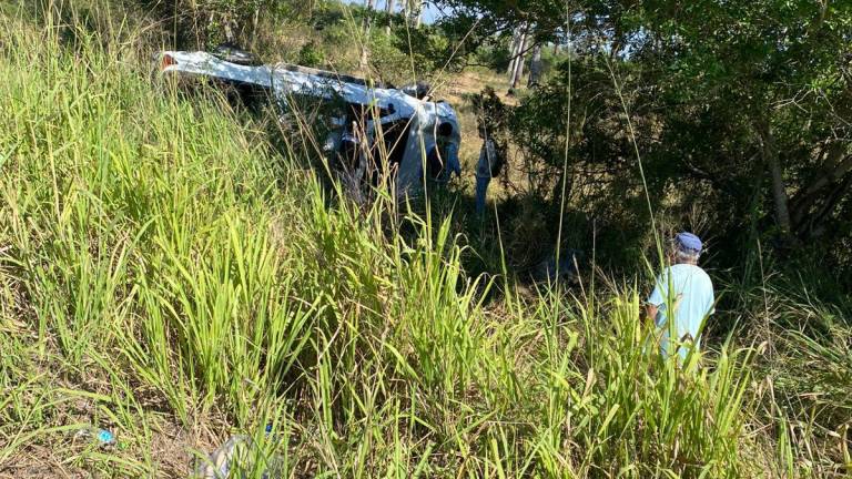 Los dos jóvenes fueron trasladados al hospital.