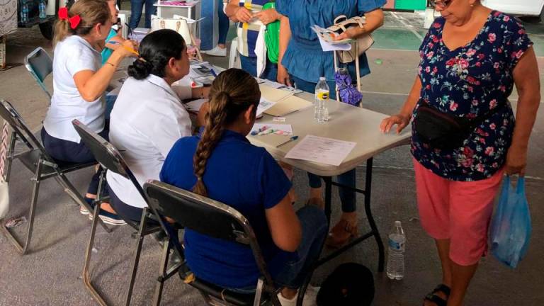 En la jornada de salud se realizaron pruebas de glucemia, tomas de presión arterial, Somato métricas, pruebas de Papanicolaou y de VPH.