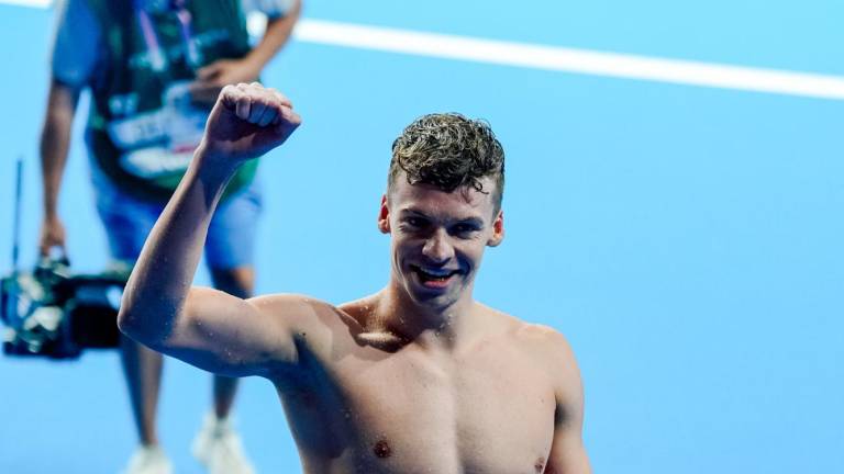 Léon Marchand gana en la natación su cuarto oro en París 2024