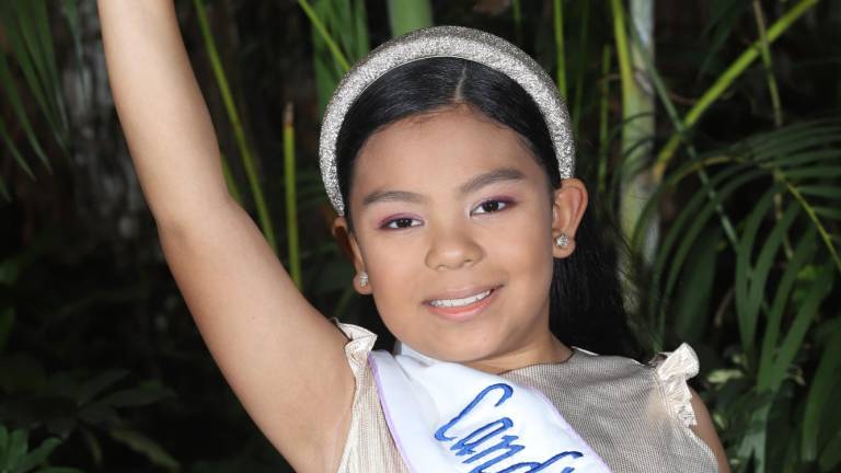 Ángela Salazar está lista para la corona de Reina Infantil del Carnaval 2025.