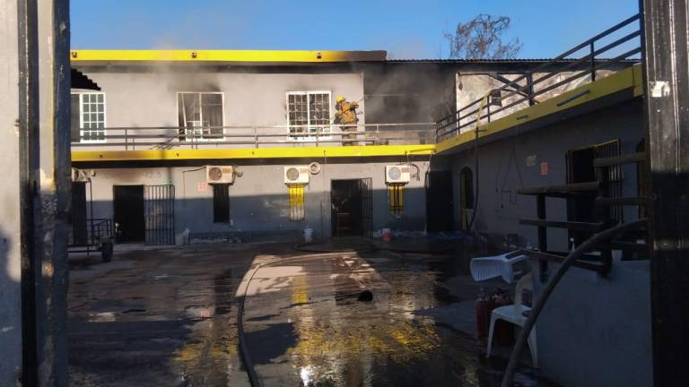 Incendian centro de rehabilitación en El Ranchito, en Culiacán; reportan ataques a otros dos inmuebles