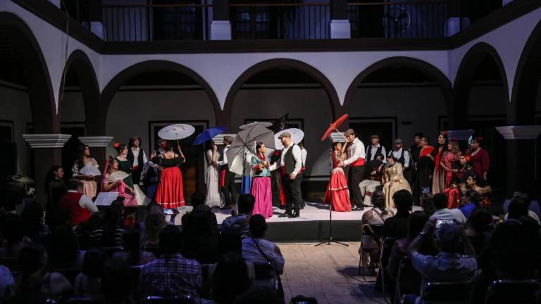 El Coro de Ópera de Sinaloa presentó el espectáculo Zarzueleando