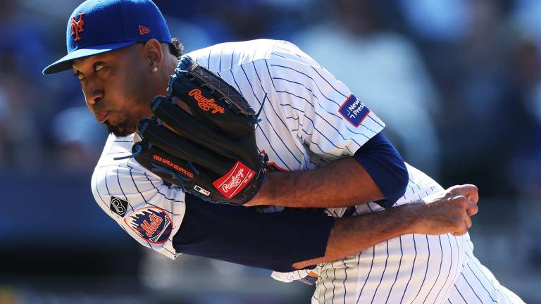 Mets inhabilitan a Edwin Díaz por un pinzamiento en el hombro