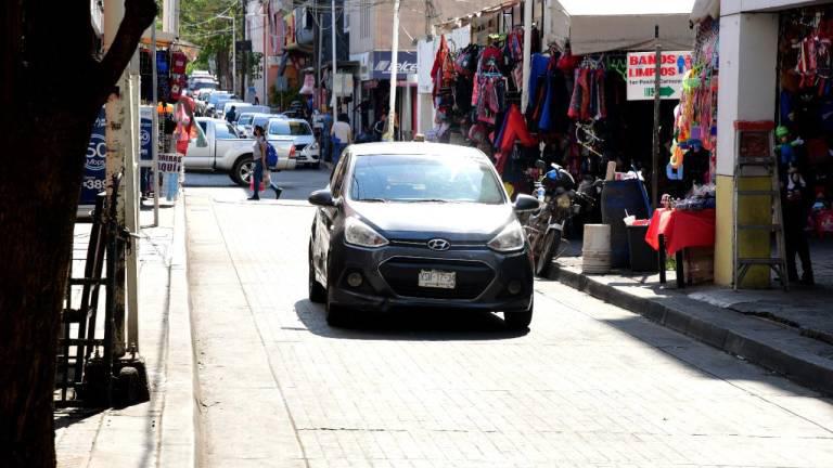 $!Calles abiertas al tránsito vehicular beneficia a restaurantes; señala Canirac