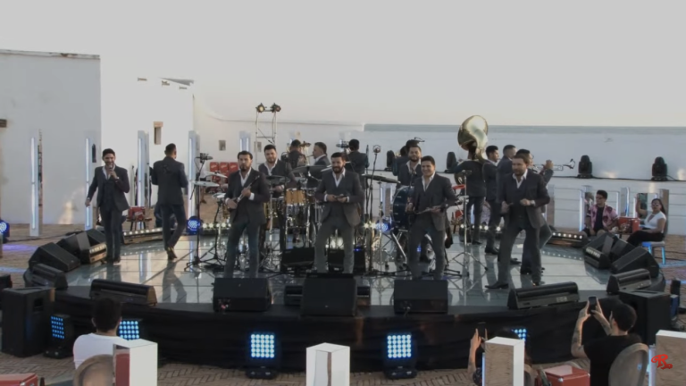 Banda El Recodo festeja a las madres con concierto