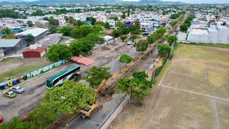 Algunos charcos dejaron las lluvias presentadas la madrugada de este sábado en Mazatlán.