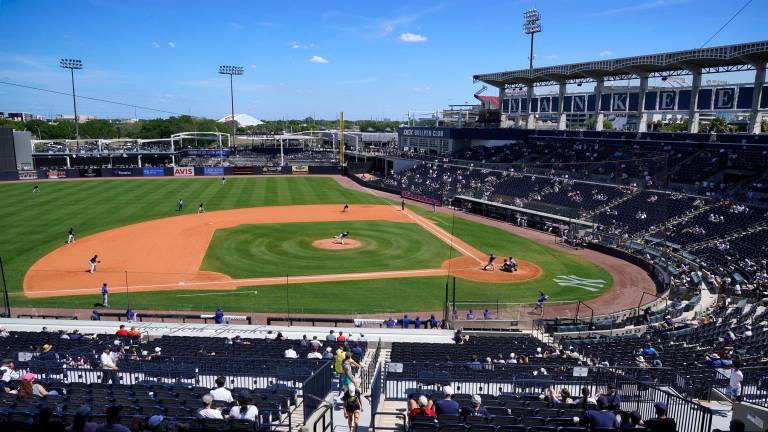 Los Rays jugarán la temporada del 2025 en otro campo tras daños a su estadio por Huracán Milton