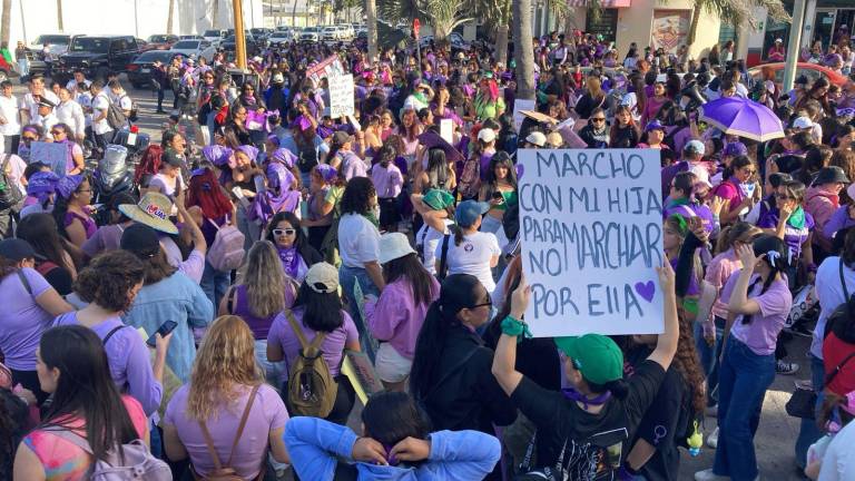 Desde el Monumento a Lola Beltrán saldrá la Marcha 8M en Mazatlán.