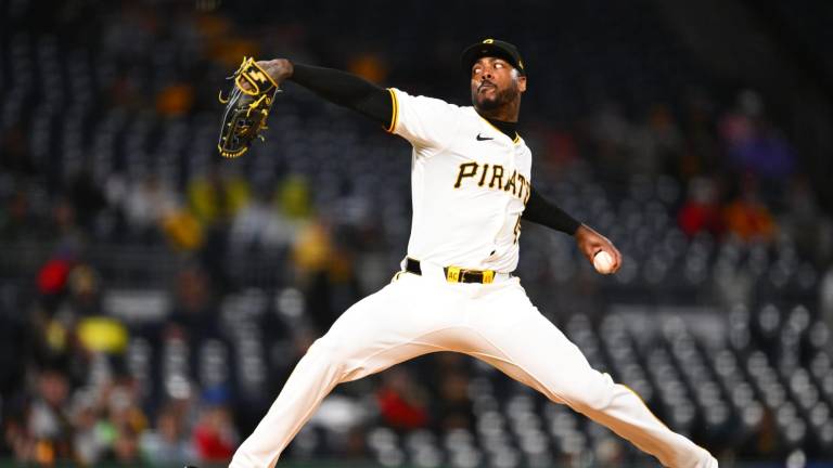 Medias Rojas acuerdan con Aroldis Chapman por un año