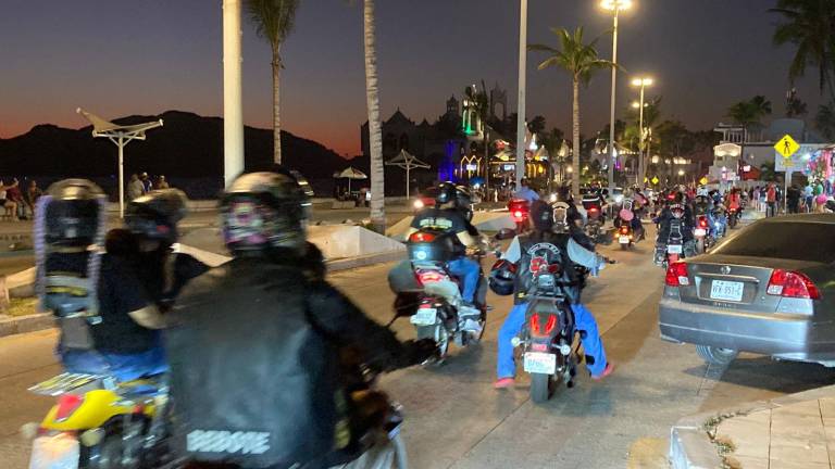 Motociclistas recorren Mazatlán en la Moto-Peregrinación en honor a San Judas Tadeo