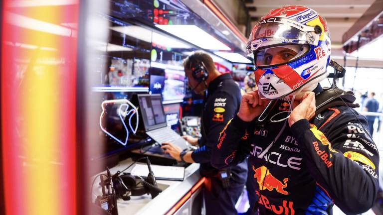 Max Verstappen ha sido multado por sus comentarios.