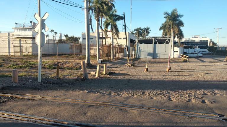 Realizan operativo sorpresa al interior del penal de Culiacán