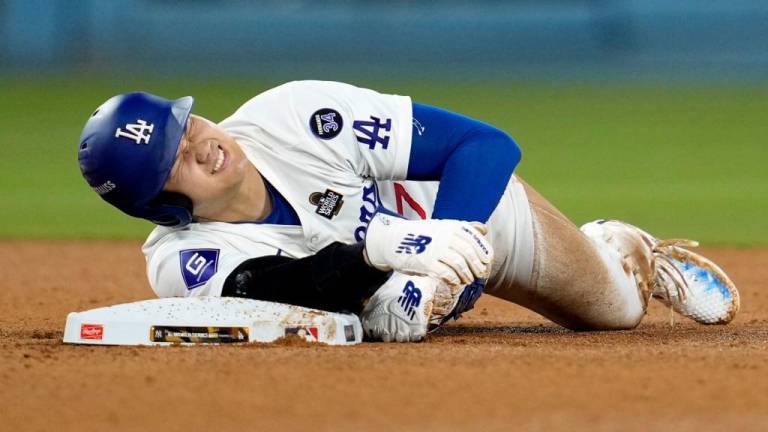 Lesión de Ohtani eclipsa joya de Yamamoto y ventaja de 2-0 de Dodgers en la Serie Mundial