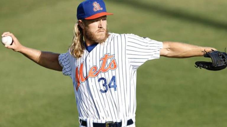 Noah Syndergaard se va al hule.