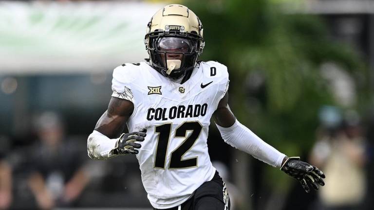 Travis Hunter, de los Colorado Buffaloes, se quedó con el Trofeo Heisman 2024.