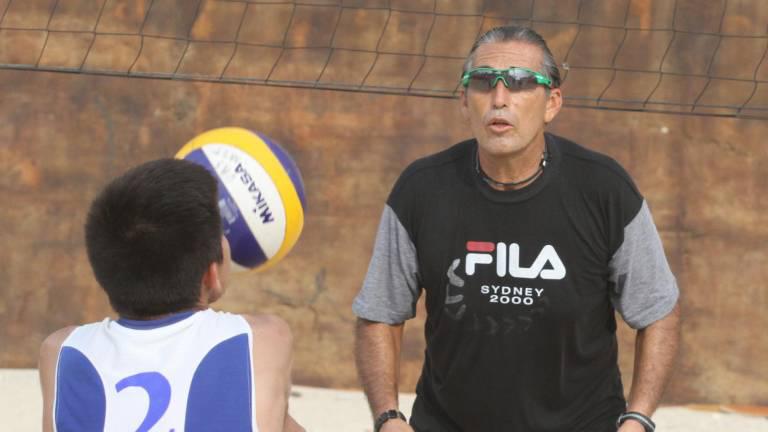 $!Si la Federación de Voleibol hubiera dejado todo igual hoy habría equipos clasificados a Juegos Olímpicos: Salvador González