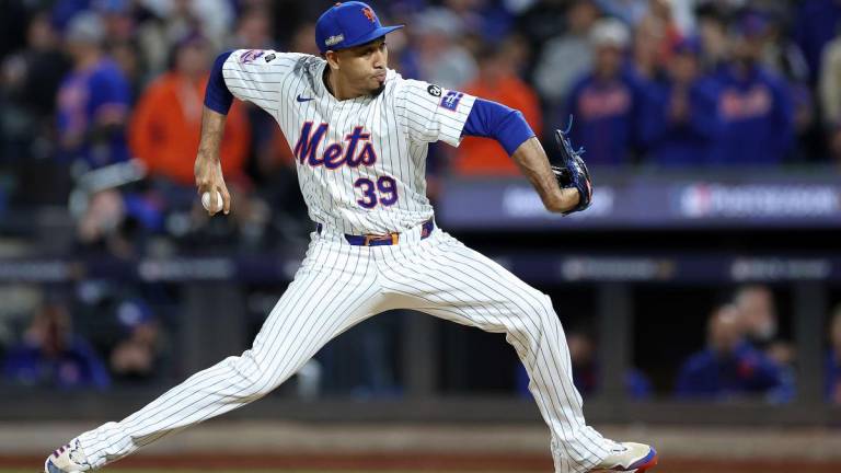 Mets evitan la eliminación con trueno tempranero y un bullpen fresco