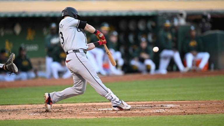 Andrew Benintendi aportó el batazo clave para que los Medias Blancas salieran de su pésima racha.