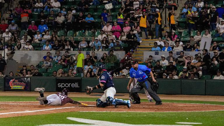 Jonrones de Quiroz y Smith Jr. abren camino al triunfo de Tomateros ante Algodoneros