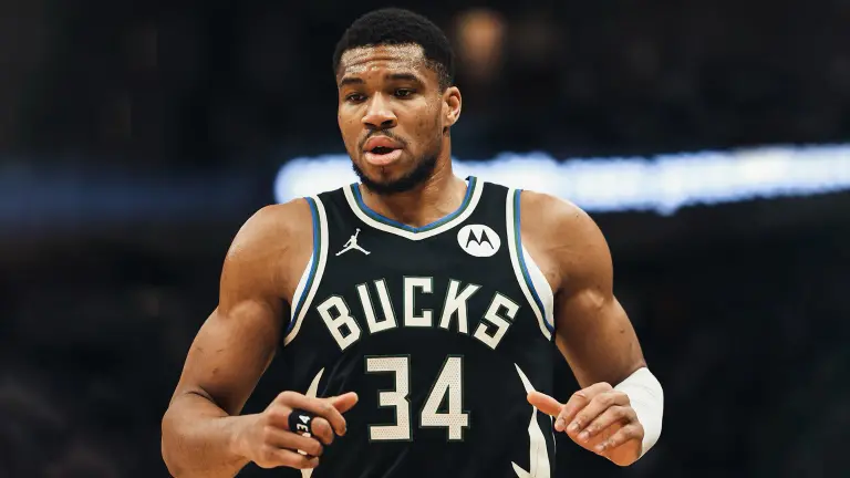 Giannis Antetokounmpo afirma que los movimientos de jugadores de renombre están a la orden del día en la NBA.