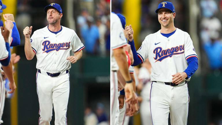 Max Scherzer y Jacob deGrom podrían volver en poco tiempo con los Rangers de Texas.