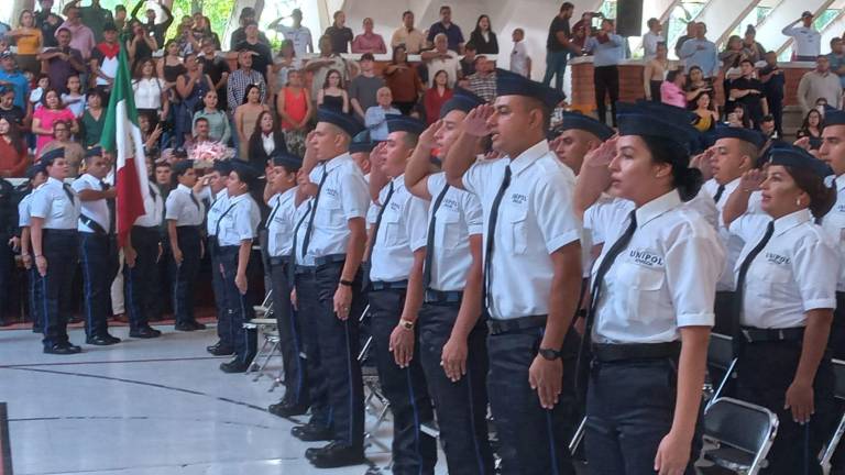 Cadetes recién graduados de la Universidad de la Policía de Sinaloa se incorporarán a las filas de la Policía Municipal de Culiacán.