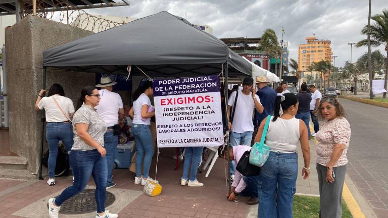 Los trabajadores del Poder Judicial de la Federación llevan tres días de paro.