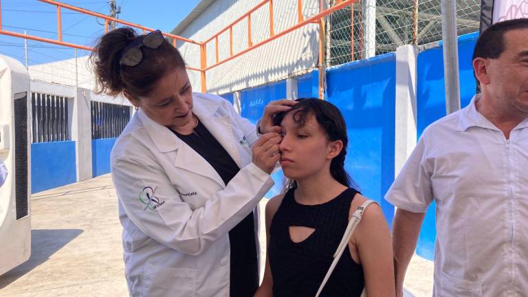 Pacientes de todas las edades fueron beneficiados con las prótesis oculares.