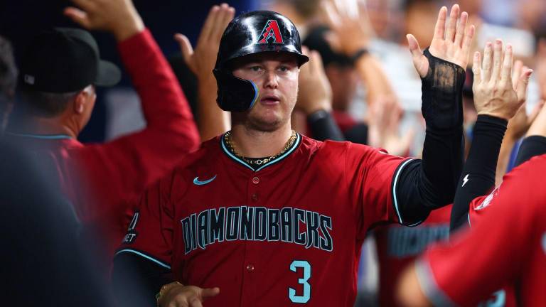 Los Rangers y Joc Pederson acuerdan por un año