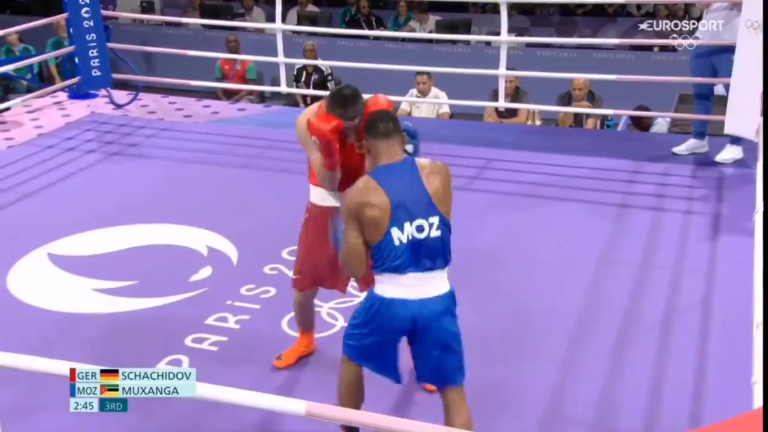 Boxeador mozambiqueño Tiago Muxanga, rival de mazatleco Marco Verde en París 2024