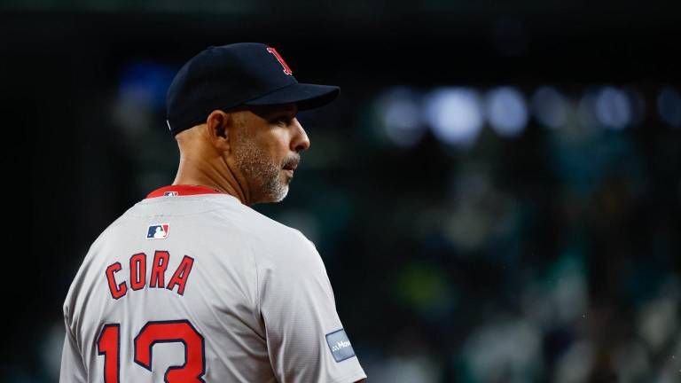 Alex Cora es el dirigente latino que llegó más rápido a 500 triunfos