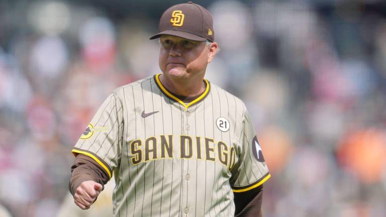 Padres le dan extensión de dos temporadas al mánager Mike Shildt