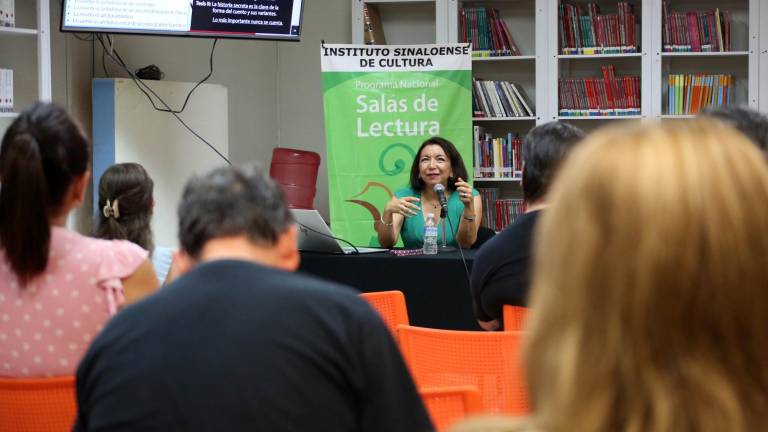 La lectura te lleva a viajar por otras culturas: Flor Salaiza