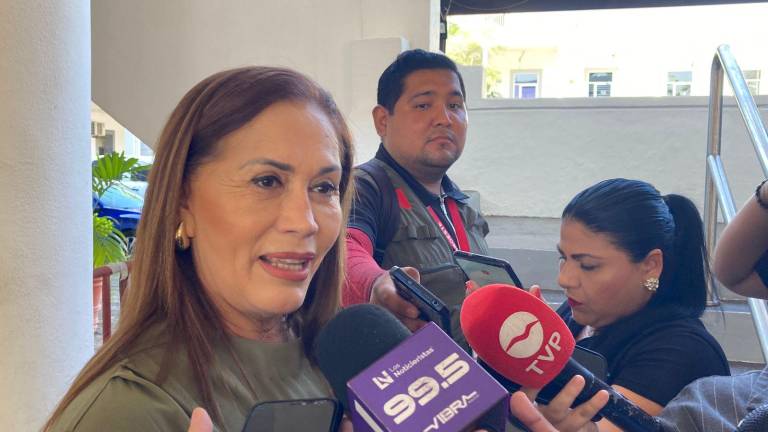 Admite Alcaldesa de Escuinapa que su administración sí terminará con adeudos