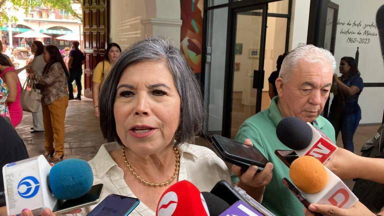 La titular de SEPyC Catalina Esparza Navarrete recuerda que por seguridad, estudiantes deben permanecer en planteles en casos de violencia.